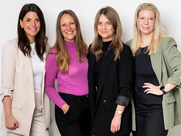 Team Marketing Gruppenbild SCHÖNES LEBEN